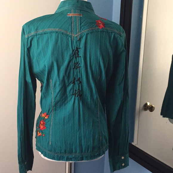 100% Cotton Button down shirt 👠 - Picture 5 of 8